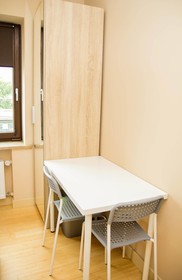 GreenWood Hostel Airport