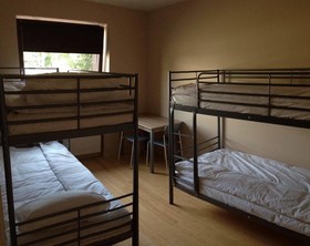 GreenWood Hostel Airport