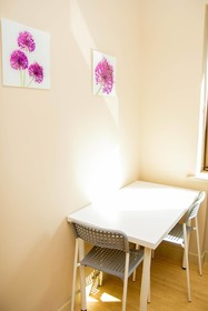 GreenWood Hostel Airport