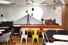 Holiday Inn Express Warsaw - The HUB