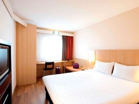 ibis Warszawa Ostrobramska