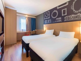 ibis Warszawa Ostrobramska