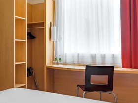 ibis Warszawa Reduta