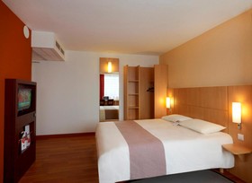 ibis Warszawa Reduta
