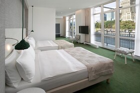 Metropol Hotel