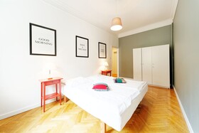 Old Town Kanonia Hostel & Apartments