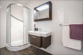 Oxygen Residence