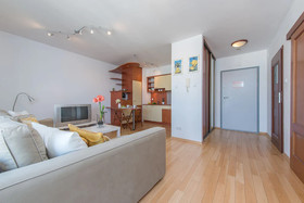 Babka Tower by P&O Apartments