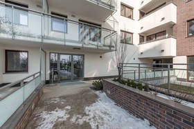 Babka Tower by P&O Apartments