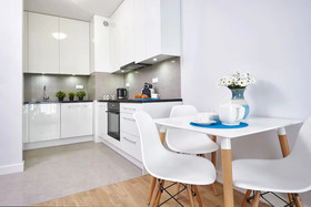 Babka Tower by P&O Apartments