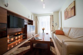 Platinum Towers by E-Apartments
