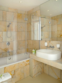 Platinum Towers by Visionapartments