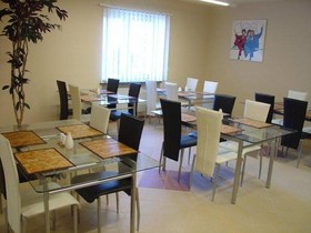 Lezzet Hotel & Turkish Restaurant