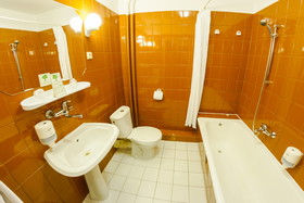 Sangate Hotel Airport