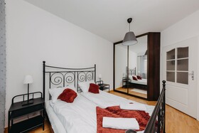 Shortstaypoland Krochmalna