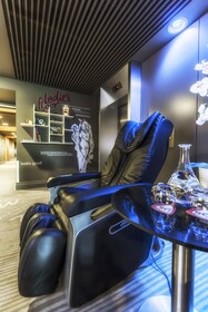 Sound Garden Hotel Warsaw Airport