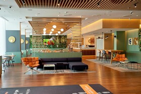 Sound Garden Hotel Warsaw Airport