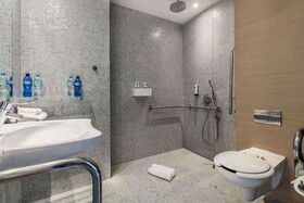 Sound Garden Hotel Warsaw Airport
