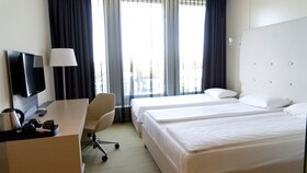 Sound Garden Hotel Warsaw Airport