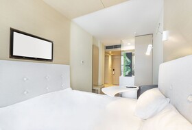 Sound Garden Hotel Warsaw Airport