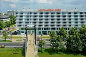 Sound Garden Hotel Warsaw Airport