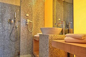 Sound Garden Hotel Warsaw Airport