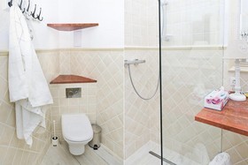 Stone Steps Apartments