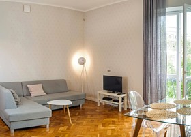 Szucha Apartment