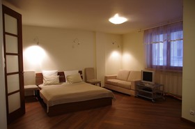 Szucha Apartment