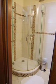 Szucha Apartment