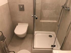 Szucha Apartment