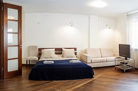 Szucha Apartment
