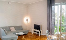 Szucha Apartment