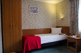 West Hotel