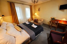 Garden Park Hotel