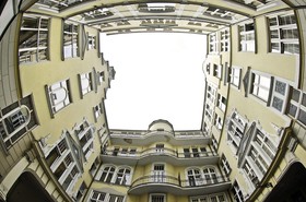 Absynt Hostel