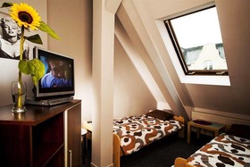 Absynt Hostel