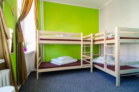 Absynt Hostel