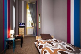 Absynt Hostel