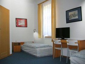 Ami Hotel Bed and Breakfast
