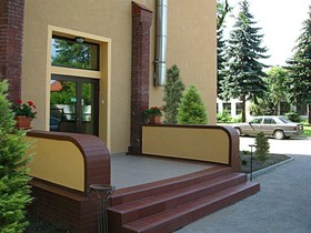 Ami Hotel Bed and Breakfast