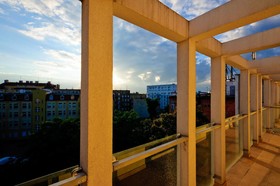Cilantro Bed - Breakfast