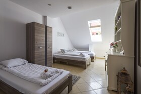 Galeria Italiana Apartments