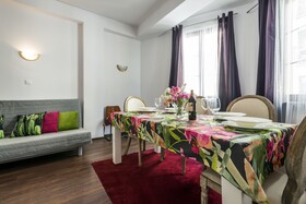 Galeria Italiana Apartments