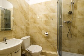 Galeria Italiana Apartments