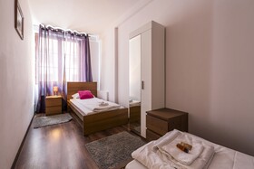 Galeria Italiana Apartments
