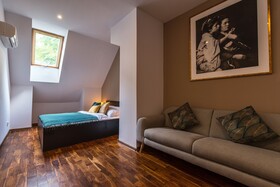 Galeria Italiana Apartments