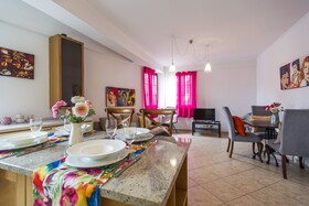Galeria Italiana Apartments