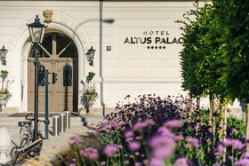 Hotel Altus Palace