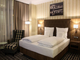 Hotel Grand City